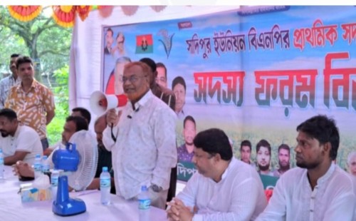 সোনারগাঁয়ে গিয়াসউদ্দিনের গণসংযোগ শুরু