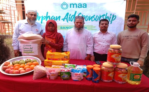 নলছিটিতে এতিমদের নিয়ে ফ্রি হেল্থ ক্যাম্প ও বিণামূল্যে খাদ্যসামগ্রী বিতরণ