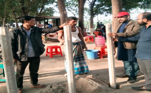 ময়মনসিংহ নগরীতে নিজস্ব উদ্যোগে অবহেলিত বধ্যভূমি সংরক্ষণ