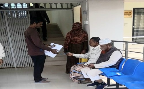 পাইকগাছা ভূমি অফিসে ‘দর হাকিয়ে’ সেবা টপ টু বটম ঘুষের সিন্ডিকেট?