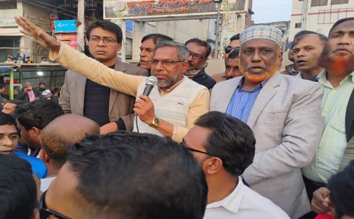 বড়াইগ্রামে ধানের শীষের পক্ষে আনুষ্ঠানিক প্রচারণা শুরু করেছে বিএনপি