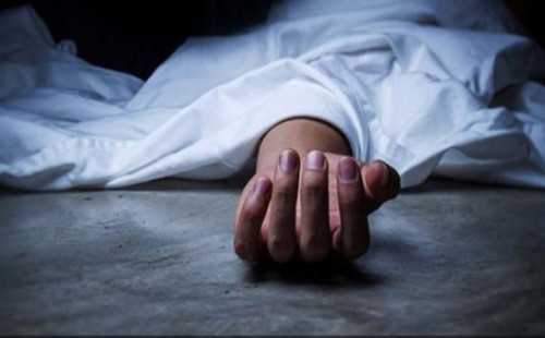 নাটোরের লালপুর উপজেলায় স্বামীর উপর অভিমান করে মিম (১৮) নামে এক গৃহবধূর আত্মহত্যার ঘটনা ঘটেছে